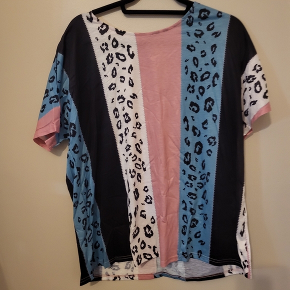 Tops - Womens top
